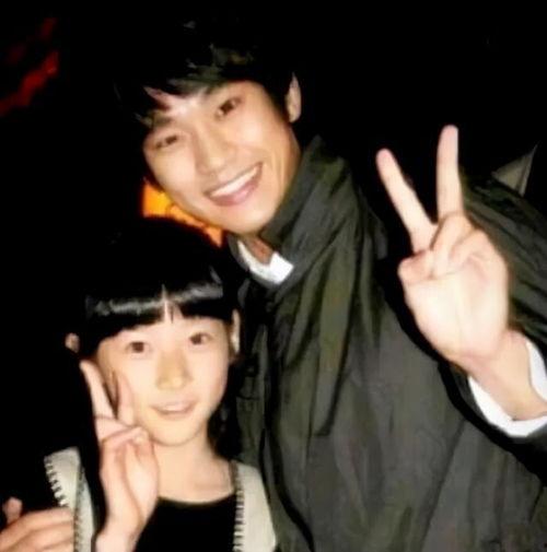 吃瓜娱乐头像男,揭秘吃瓜娱乐界男星们的时尚风采 第2张 吃瓜娱乐头像男,揭秘吃瓜娱乐界男星们的时尚风采 第2张