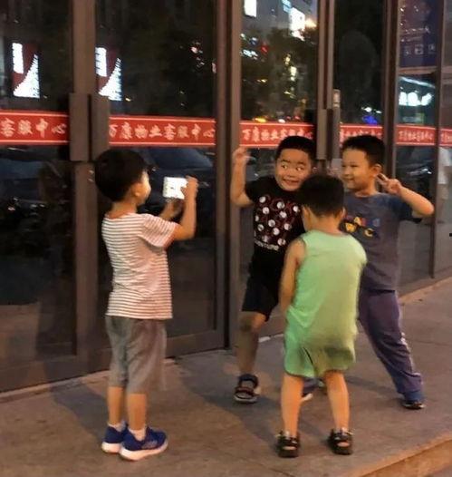 吃瓜娱乐头像男,揭秘吃瓜娱乐界男星们的时尚风采 第3张 吃瓜娱乐头像男,揭秘吃瓜娱乐界男星们的时尚风采 第3张