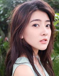 周锐爆料真实娱乐圈女友,娱乐圈背后的甜蜜恋情，揭秘女友真实身份