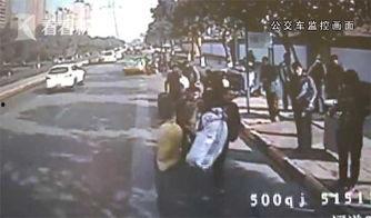 越南网友爆料事件视频大全,揭秘真实社会现象  第3张