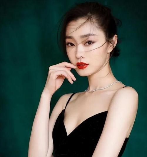 爆料宋轶已婚男友视频,揭秘明星私生活背后的真相  第2张