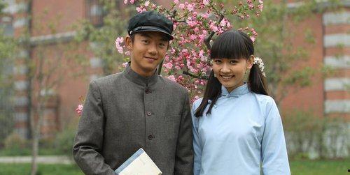 爆料李响恋情视频大全最新,揭秘明星背后的情感纠葛