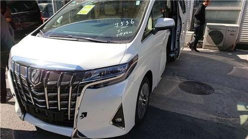 爆料丰田埃尔法视频播放,视频曝光背后的豪华商务座驾魅力  第2张