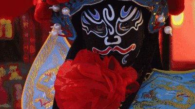 变脸川剧在线观看,一秒换脸，揭秘传统艺术魅力