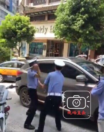 交警抓车爆料视频大全下载,惊险瞬间尽收眼底  第3张