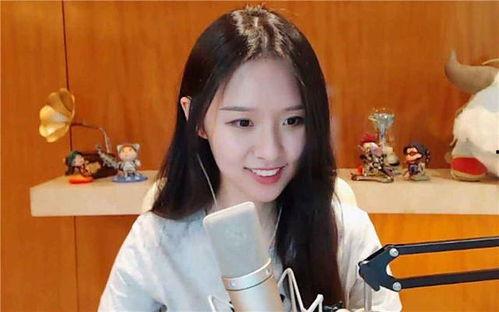 文安吃瓜是哪个网红主播,揭秘网红主播的爆红之路  第2张