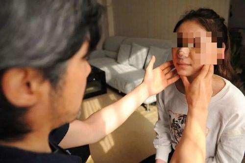 25岁的小伙被爆料视频,揭秘网络背后的惊人真相! 第2张 25岁的小伙被爆料视频,揭秘网络背后的惊人真相! 第2张