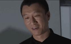 孙红雷抽烟爆料视频,镜头下的真实瞬间