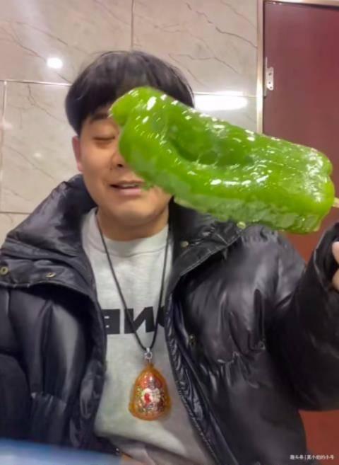 网红王璐茜吃瓜合集,吃瓜合集，揭秘娱乐圈幕后故事  第3张