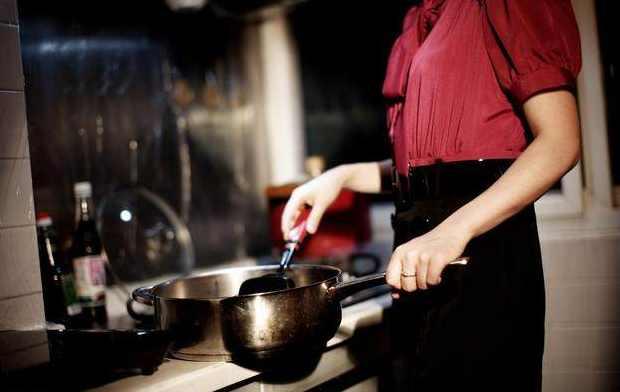 爆料婆婆做饭不香了视频,视频曝光家庭温馨瞬间  第2张