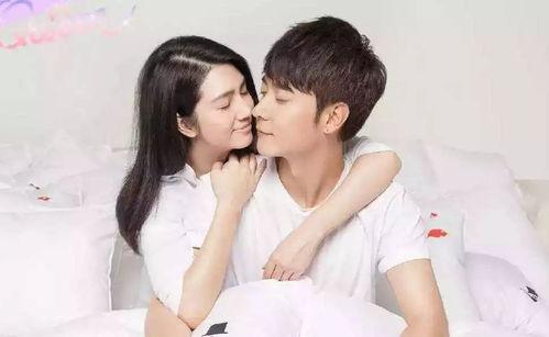 娱乐圈吃瓜看谁,揭秘明星幕后故事，吃瓜群众看谁？  第2张